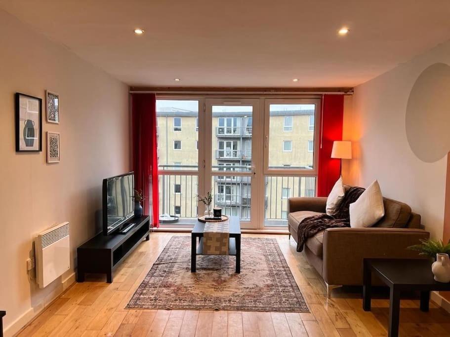 Chic 1 Bed Centrally Located Apartment - Birmingham Jq Bagian luar foto