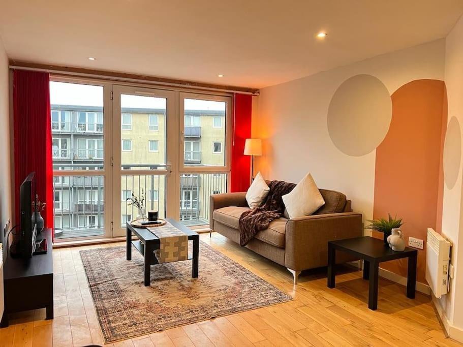 Chic 1 Bed Centrally Located Apartment - Birmingham Jq Bagian luar foto